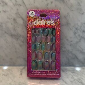 Claire's Glitter Press-On Nails Vegan